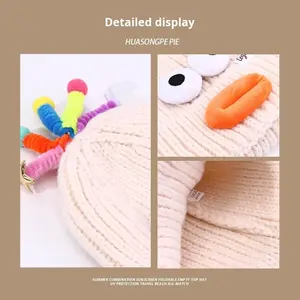 Cappello Invernale Divertente da Donna <span class=keywords><strong>Linda</strong></span> con Orecchie di Peluche a Forma di Becco di Anatra, Caldo e Carino per Teste Grandi - Product Image 3