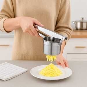 Passaverdura in acciaio inox con fori da 2,5 mm, utensile manuale da cucina per purè di patate - Product Image 5