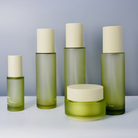 Individuell Gefärbtes Zylinder-Glasgefäß & Lotion-Flasche mit Holzmaserung-Deckel Umweltfreundlich Recycelbar 30/50g 100ml Fassungsvermögen Individuelles Logo