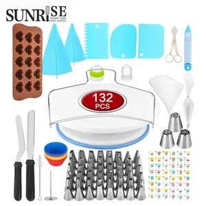 Hot Sale 132 Piece Icing Nozzles Supplies for cake Set Tips Pastry Tool Piping Kit Christmas Birthday Cake Decoration