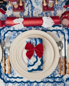 Service de vaisselle en céramique ivoire, assiettes en porcelaine à dentelle en relief, assiettes à dessert crème pour boutique, cadeau, décoration intérieure, ou cadeau de pendaison de crémaillère - Product Image 3