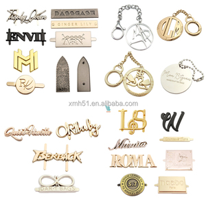 Étiquettes de bagages en métal gravées sur mesure en gros, plaques métalliques pour sacs et chaussures, étiquettes personnalisées avec logo - Product Image 1