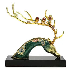 RORO Factory Wholesale OEM ODM Service Christmas Gifts Deluxe Home Decor Enamel Colorful Auspicious Deer Decorative Accessories