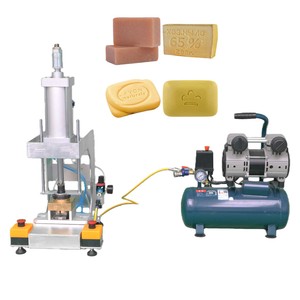 Machine à estamper le savon semi-automatique à froid, moule personnalisé, machine à mouler le savon - Product Image 1