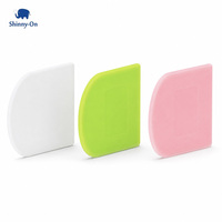 Couteau à découper en plastique antidérapant, spatule à pâte, grattoir pour gâteau, pain, crème, outil de pâtisserie