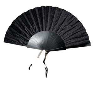 Éventails pliants en bois de 23 cm pour mariage, en tissu pailleté avec cordon, à baleines en bois peintes, pour articles promotionnels et de fête - Product Image 1
