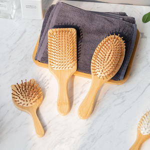 Práctica <span class=keywords><strong>cepillo</strong></span> de pelo de madera <span class=keywords><strong>anti</strong></span>-<span class=keywords><strong>nudos</strong></span>, antiestático, con cojín de aire, para masaje del cuero cabelludo, multifunción, para uso doméstico y en salón. - Product Image 5