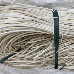 Noyau en rotin naturel du Vietnam \ Matériau de tissage durable pour meubles, paniers et artisanat - Product Image 1