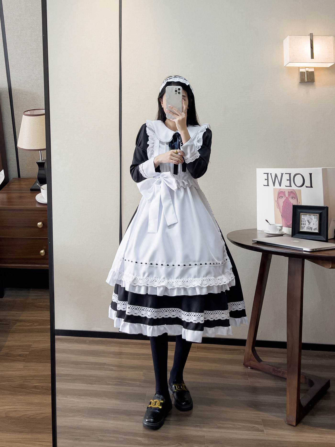 black and white costume dress Beetlejuice Costume 1950S Short Sleeve Dress With Black and White Vert –  Jolly Vintage main image 0