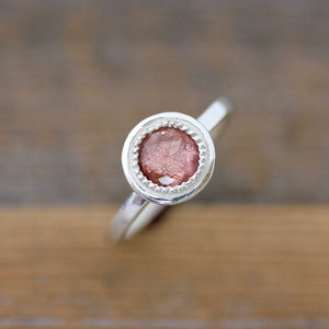Bague en argent 925 plaqué rhodium avec cabochon en pierre de soleil d'Oregon, vintage, pour mariage et fêtes, livraison rapide - Product Image 6