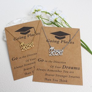 Collana Pendente Commemorativa per la Laurea 2026, Minimalista in Acciaio Inossidabile, con Biglietto, per Studenti <span class=keywords><strong>di</strong></span> Ultimo Anno - Product Image 1