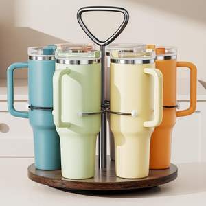 Organizador de Botellas de Agua para Vasos Stanley, Soporte para Vasos con Base Giratoria de Madera y Asa Desmontable - Product Image 6