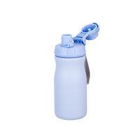 Bouteille d'eau en acier inoxydable à double couche de style enfant, petite capacité, facile à transporter avec un couvercle à vis, bouteille d'eau pour enfants