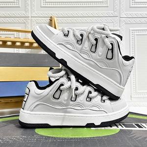 Chaussures décontractées unisexes tendance, chaussures de sport à cheville haute, chaussures de marche en plein air respirantes et antidérapantes, avec amorti - Product Image 3