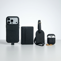 Étui de téléphone de luxe en cuir Saffiano noir avec cordon, gaufré, pour 18 Pro Max, antichoc, léger, durable, étiquette personnalisée OEM