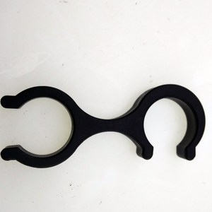 Conector de Plástico Negro de 6 cm para Bastón de Trekking con Hebilla en Forma de Ocho, Clip de Almacenamiento Portátil para Accesorios de Senderismo y Equipo de Exterior - Product Image 2