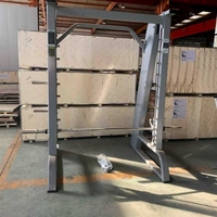 Équipement multifonctionnel de musculation pour la gym : Power Rack et Machine Smith multifonctionnelle