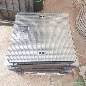 Couvercle de regard rond en <span class=keywords><strong>fonte</strong></span> ductile, peint en noir, application de sécurité routière, dimensions 20-3000 mm, quantité minimale de commande 1 pièce - Product Image 6