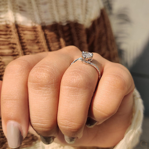 Hermoso Anillo de Diamante Creado en Laboratorio, Engaste Delicado, Perfecto para Novias, Compromisos, Anillos de Promesa, Celebraciones y Regalos - Product Image 5