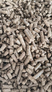 Granulés de <span class=keywords><strong>bois</strong></span> en gros à prix avantageux - Granulés de <span class=keywords><strong>bois</strong></span> de qualité supérieure A1 6mm-8mm à vendre, combustible biomasse - Product Image 3