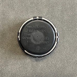 61mm 4PC Set Capuchon de moyeu de roue flottant pour <span class=keywords><strong>Audi</strong></span> A3 A5 A7 A8 Q3 Q4 Q6 Q7 Q8 S3 S4 S5 S6 S7 Capuchon central de roue 4M8 071 006 - Product Image 4