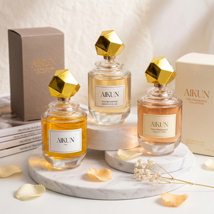 Aikun Boutique Seller - Set de Eau de Parfum de 50 ml de Larga Duración con Cualquier Aroma Personalizado, Botella de Vidrio Redonda, Tapa Dorada con Diamantes, Caja Color Marfil - Product Image 2