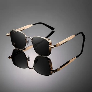 Occhiali da Sole Quadrati Steampunk con Montatura in Metallo, Protezione UV, Stile Punk, Aste Flessibili, Economici - Product Image 5