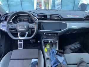 <span class=keywords><strong>Audi</strong></span> Q3 40 TFSI 2022 con Turbo, Guida a Sinistra, R18, 6.000 km, Vernice Originale, Virtual Cockpit, Tetto Panoramico, Come Nuova, Pronta per la Spedizione - Product Image 6