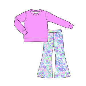 Conjunto popular de dos piezas para niña pequeña de San Valentín, top liso de manga larga y pantalones acampanados con corazones - Product Image 3