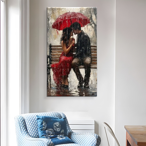 Quadro su tela con coppia romantica sotto ombrello rosso - Decorazione murale per camera da letto/soggiorno a tema amore sotto la pioggia - Product Image 4