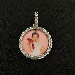 Colgante de collar personalizado de estilo Hip Hop, joyería de circón cúbico de Color dorado y plateado, foto redonda personalizada de CZ, sublimación - Product Image 4