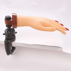 Main d'entraînement en silicone souple pour la pratique des ongles avec support amovible et doigts réglables – Outil de présentation pour salon de manucure - Product Image 3