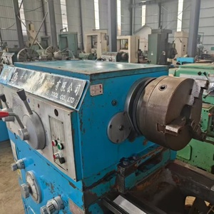 Tour à métaux robuste CW6180Bx2000mm pour l'usinage d'arbres en acier - Product Image 4