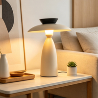 Lampe de table moderne en forme de soucoupe volante, globe exposé, LED, fer mat, 4 couleurs (crème, noir, vert), ambiance chaude pour chambre, bureau, salon