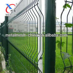 Panneaux en fil de soudure galvanisé <span class=keywords><strong>pour</strong></span> cage de <span class=keywords><strong>poulet</strong></span>, clôture métallique, bon marché, pièces - Product Image 3