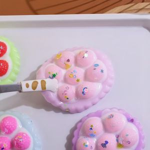 Juguetes Antiestrés de Pastel de Fresa, Divertidos y Blandos, para Niños, Decoración de Cocina de Casa de Muñecas, para Niños y Niñas - Product Image 4