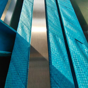 Barre plate en acier inoxydable de 1/2"x1/8" avec finition usinée 310, bonne usabilité, excellente résistance à la corrosion, pour rampes et balustrades - Product Image 2