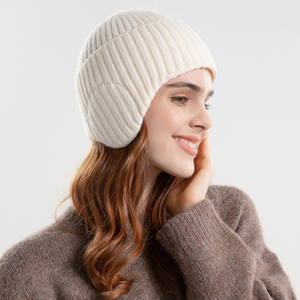 Bonnet d'hiver pour femmes, bonnet crâne épais en polaire avec oreillette en tricot, style personnage, couvre-oreilles de ski et bonnets chauds - Product Image 6