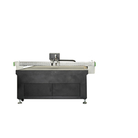 Machine de découpe de matériaux pour panneaux alvéolaires en fibre de verre et intérieurs automobiles en fibre de carbone, découpeuse numérique de mousse PVC