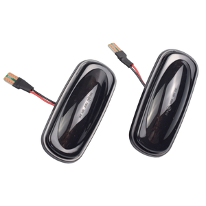 New 2X hổ phách LED Side Marker ánh sáng <span class=keywords><strong>Repeater</strong></span> chỉ số đèn cho Land Rover Discovery 2 99-04 Hậu vệ freelander 1 lần lượt tín hiệu - Product Image 2