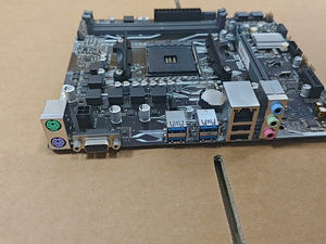 PRIME A320M-F 64GB, Placa Base para Juegos de 3.ª/2.ª/1.ª Generación de AMD Ryzen, Socket AM4, 1 x PCIe 3.0/2.0 X16 - Product Image 2