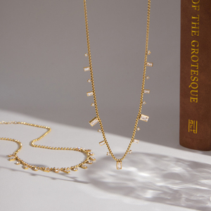Collier avec pendentif carré en acier inoxydable plaqué or 18 carats et strass blancs, chaîne en boîte, pour femmes, bijoux élégants, cadeau - Product Image 5