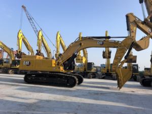 Excavatrice Caterpillar 349D2L d'occasion, modèle 2024, haute qualité, bon état, avec moteur, boîte de vitesses et pompe, utilisée pour l'exploitation minière - Product Image 2