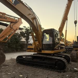 Composants de base de pelle sur chenilles Caterpillar 325BL très demandés, y compris le moteur utilisé dans de bonnes conditions, à vendre en Chine - Product Image 6