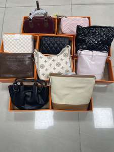 Sacs à main pour femmes, style streetwear tendance, mélange de styles décontractés, lot en stock, directement de l'usine, en vente, liquidation de stock - Product Image 2