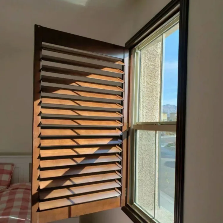 New Design High Quality Louvers Wood Aluminum Sliding Windows Shutters PVC Plantation Shutter