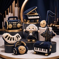 Ensemble de jouets en peluche personnalisés, thème Musique Classique, Bleu Marine et Or, comprenant un Piano à queue, un Maître de cérémonie et des notes musicales