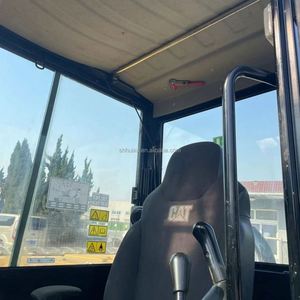 รถขุดตีนตะขาบมือสอง รุ่น 305.5E2 ขนาด 5.5 ตัน สภาพดี รับประกัน 1 ปี เครื่องยนต์ประหยัดพลังงาน ปั๊มก่อสร้าง - Product Image 6