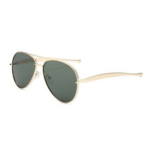 Gafas <span class=keywords><strong>de</strong></span> Sol Retro Modernas con Logotipo Personalizado, Montura Metálica <span class=keywords><strong>de</strong></span> Doble Puente <span class=keywords><strong>de</strong></span> Alta Gama, Protección UV400, Montura Completa, Cómodas, Grandes, en Forma <span class=keywords><strong>de</strong></span> <span class=keywords><strong>Ojo</strong></span> <span class=keywords><strong>de</strong></span> Gato - Product Image 5