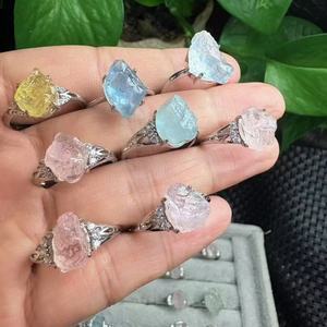 Piedra de <span class=keywords><strong>Morganita</strong></span> Natural Clásica, Cristal sin Tratar, Hecha a Mano, para Mujeres, para Usar en Bodas - Product Image 1